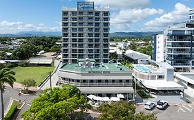 Oaks Townsville Hotel
